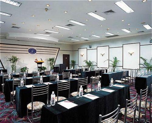 Gloria Inn Shenyang Zewnętrze zdjęcie